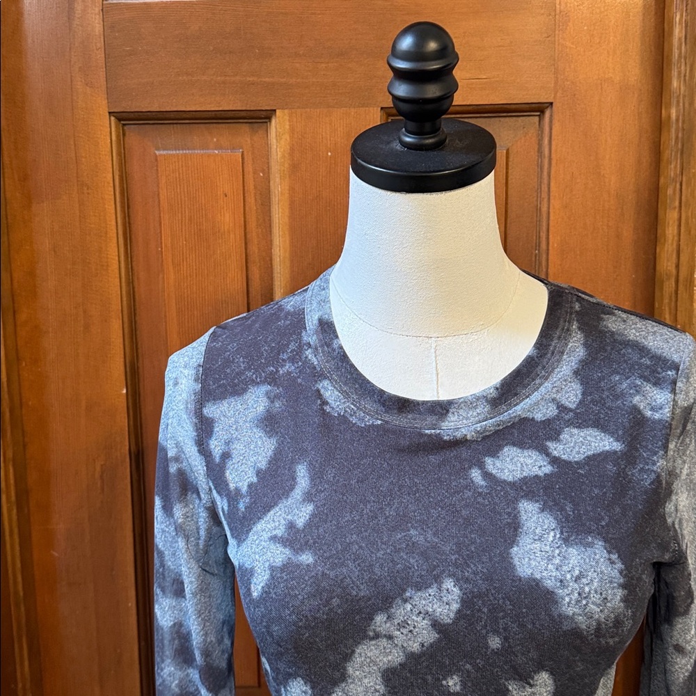 PRICE FIRM NWT rag & bone Yana Printed Mesh LS Tee Patterned Tee Size SP - Picture 6 of 12